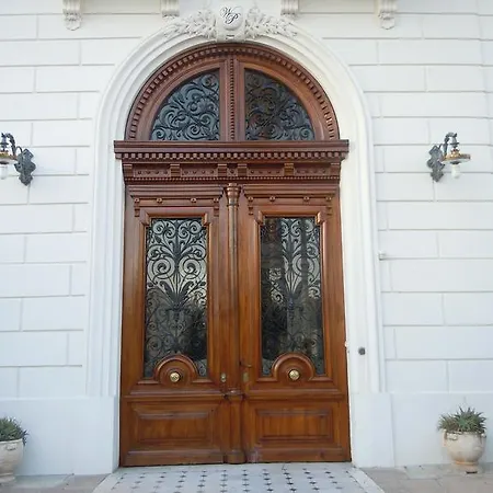 Winter Palace Apartment Cannes
